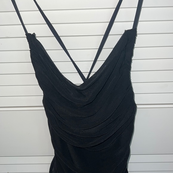 Black open back bodysuit - Picture 2 of 3